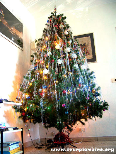L'Albero di Natale (finto) del 2004 in casa Piombino