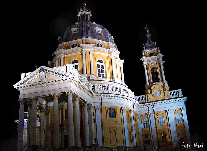 Basilica di Superga by night