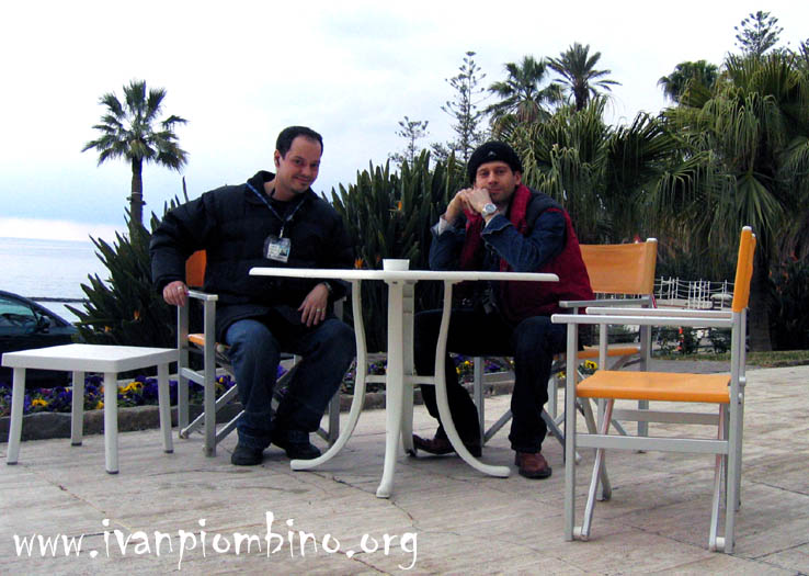 i soci Ivan e Josè nel giardino dell'Hotel Rojal